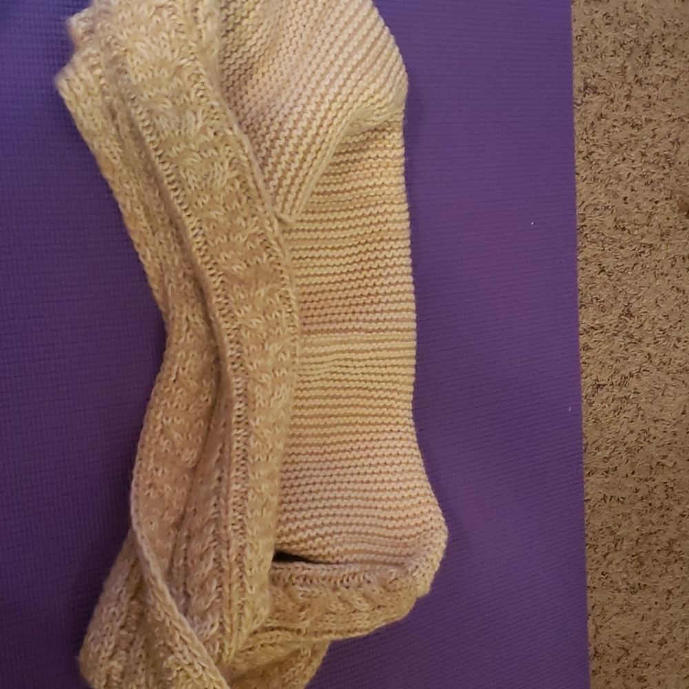 Duluth trading company scarf